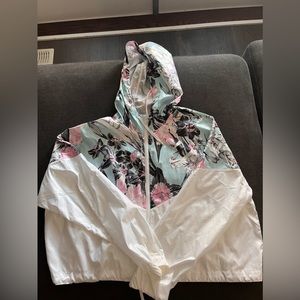 Nike windbreaker, wilfred free turtleneck sweater & champion items!